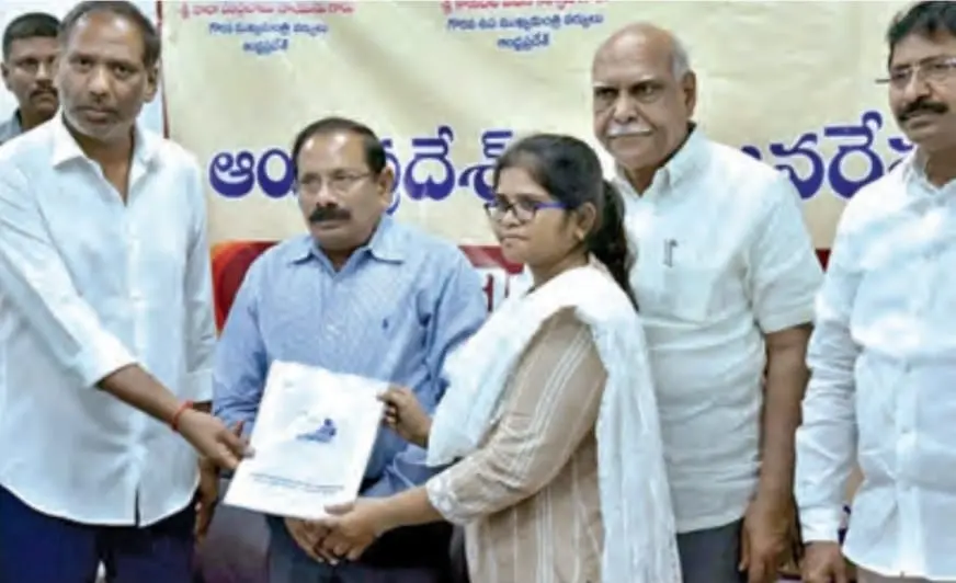 AP: ఇంధన శాఖలో 27 మందికి కారుణ్య నియామకాలు