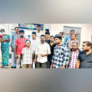 గాయపడిన బాలుడికి.. కుక్కకాటు టీకా