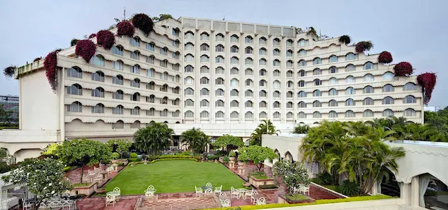 TajGVK: షాలిని భూపాల్ షేర్ కొనుగోలు