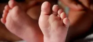 చిన్నారి ప్రాణం తీసిన దుప్పటి!