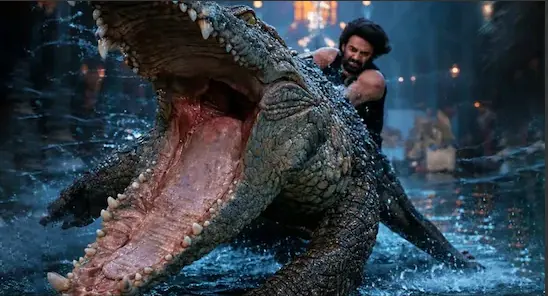 ‘రాజాసాబ్‌’ విడుదల.. ‘మొసళ్ల’తో ఫ్యాన్స్‌ హంగామా