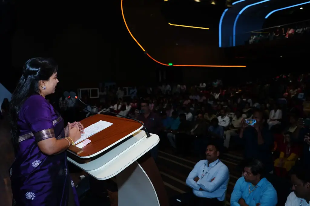 Home Minister Anita: Youth should stay away from drugs