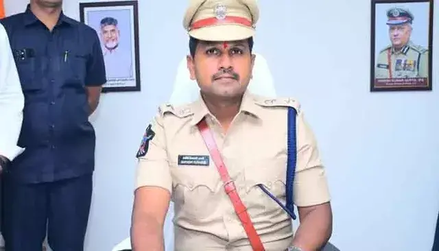 Andhra Pradesh: సత్యసాయి జిల్లాలో ముగ్గురు పోలీసులపై ఎస్పీ వేటు