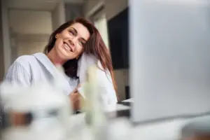 జుట్టు ఆరోగ్యం కోసం తప్పనిసరి హెయిర్ కేర్ చిట్కాలు