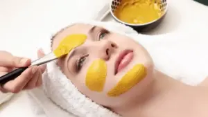 పెరుగు–శనగపిండి–పసుపు ప్యాక్‌తో సహజంగా మెరిసే చర్మం