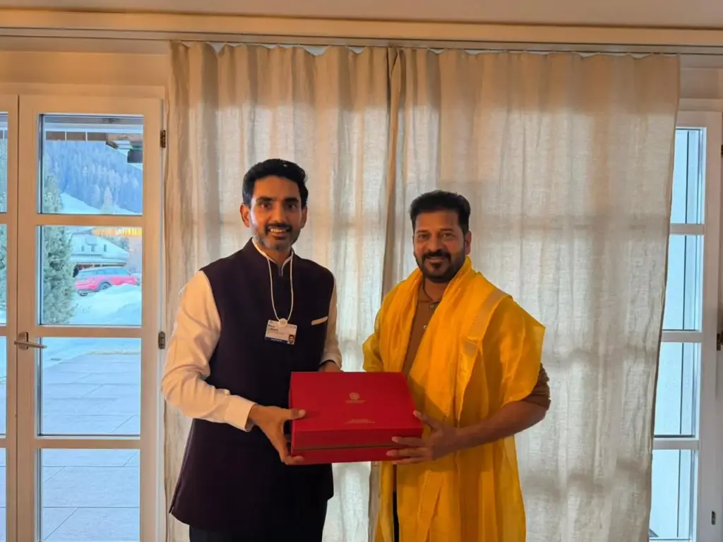 Davos: సీఎం రేవంత్‌ను కలిసిన ఏపీ మంత్రి లోకేశ్