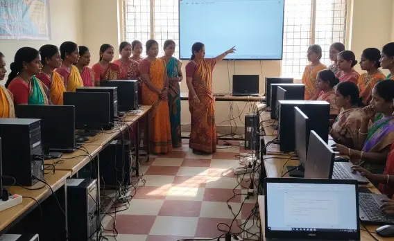 Computer Didi Scheme: డ్వాక్రా మహిళలకు ప్రభుత్వం కొత్త కార్యక్రమాలు