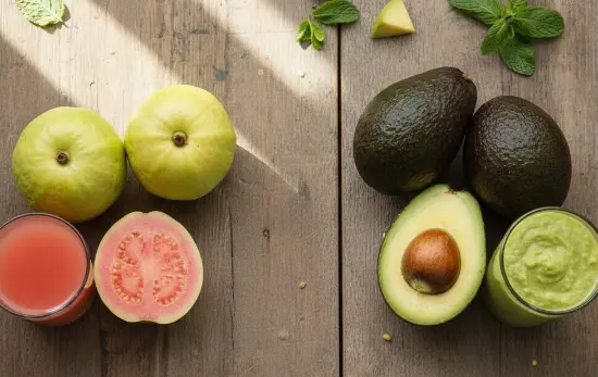 Healthy fruits: జామ vs అవకాడో: బరువు తగ్గడానికి ఏది బెస్ట్?