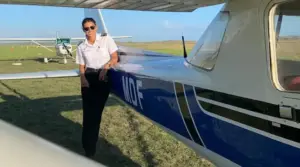 అజిత్ ప‌వార్ విమానంలో లేడీ పైల‌ట్..