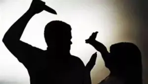 అనుమానంతో భార్యను పశువులా కోసేసి చంపిన భర్త