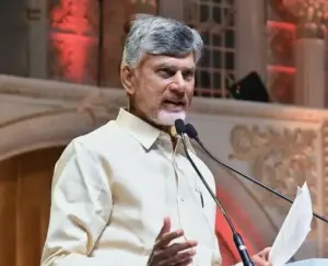 చట్టసభల్లో మహిళలకు 33% రిజర్వేషన్