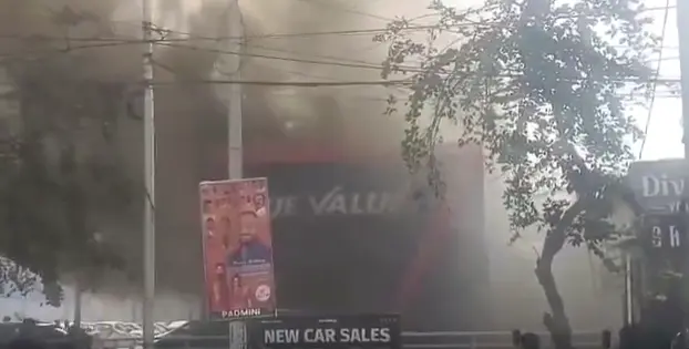 Secunderabad: Major fire breaks out at car showroom in Alwal