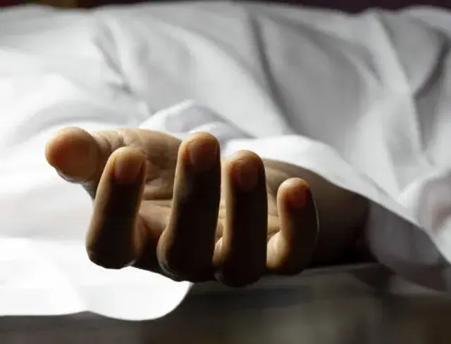 Jangaon accident: కారు-బైక్ ఢీ..ఇద్దరు అక్కడికక్కడే మృతి