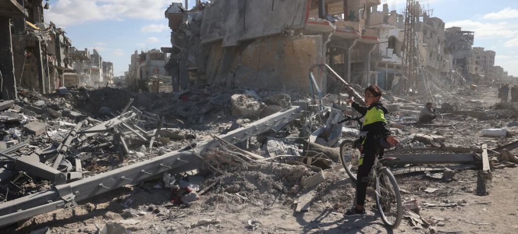 Gaza NGO ban : గాజాలో NGOల నిషేధం, సహాయం ఆగితే జీవితం నాశనం అవుతుంది