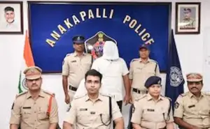 ప్రభుత్వ ఉద్యోగాల పేరుతో మోసం..ఇద్దరి అరెస్ట్