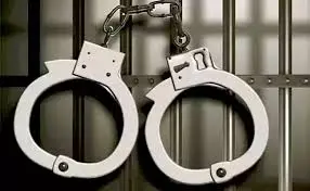 బాబోయ్! ఉగ్ర సంస్థలతో మైనర్ బాలుడు సంబంధాలు.. అరెస్టు