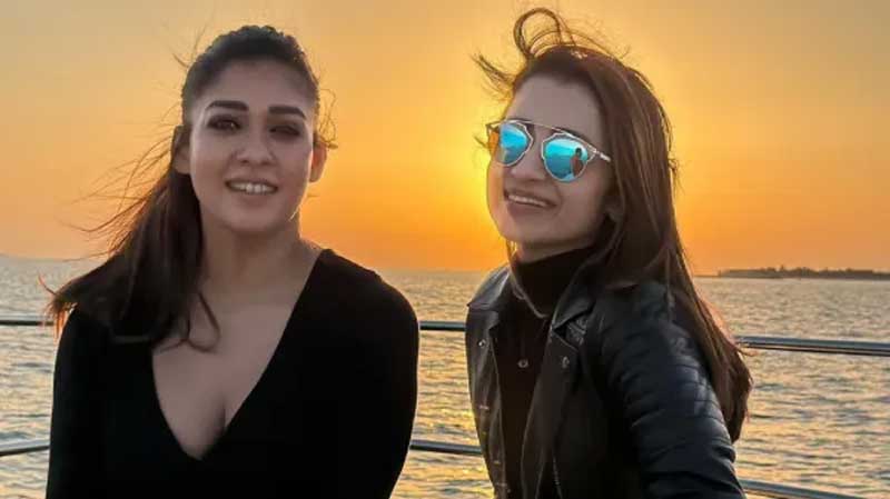 Nayanthara- Trisha : వెకేషన్లో నయన్- త్రిష.. 40ల్లోనూ అబ్బా అనిపించే గ్లామర్