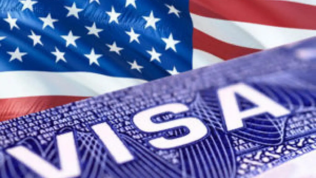 USA: అమెరికా మరో వీసా షాక్: ప్రీమియం ప్రాసెసింగ్ ఫీజులు పెంచింది