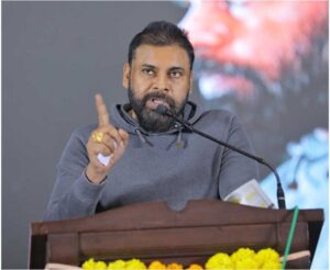 శాంతి భద్రతల పరిరక్షణలో రాజీపడొద్దు – పోలీసులకు పవన్ సూచన