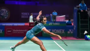 క్వార్టర్స్‌లోకి PV Sindhu