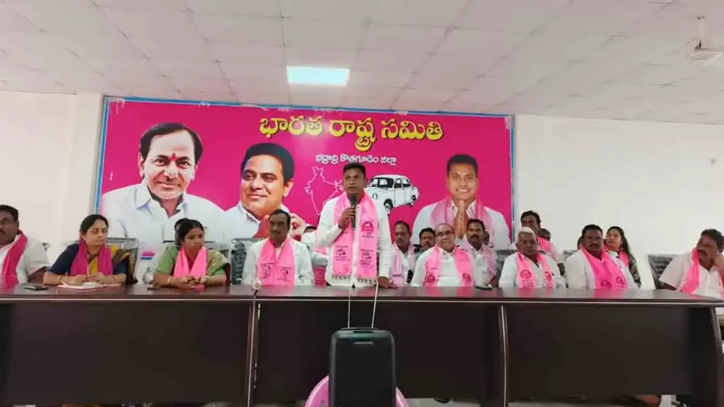 Kantharao: కొత్తగూడెంలో కేటీఆర్ పర్యటనను విజయవంతం చేయాలి