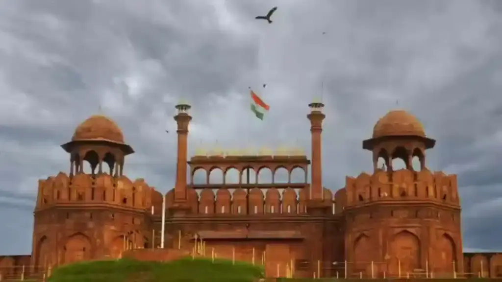 High alert in Delhi: 26ను లక్ష్యంగా ఉగ్రదాడులకు ప్లాన్!