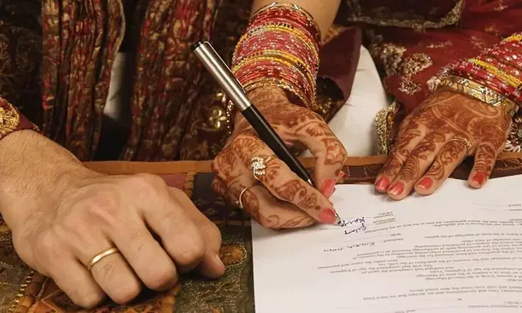 Telangana: రిజిస్టర్ మ్యారేజ్ ఆఫీస్‌ల్లో మినీ హాల్స్