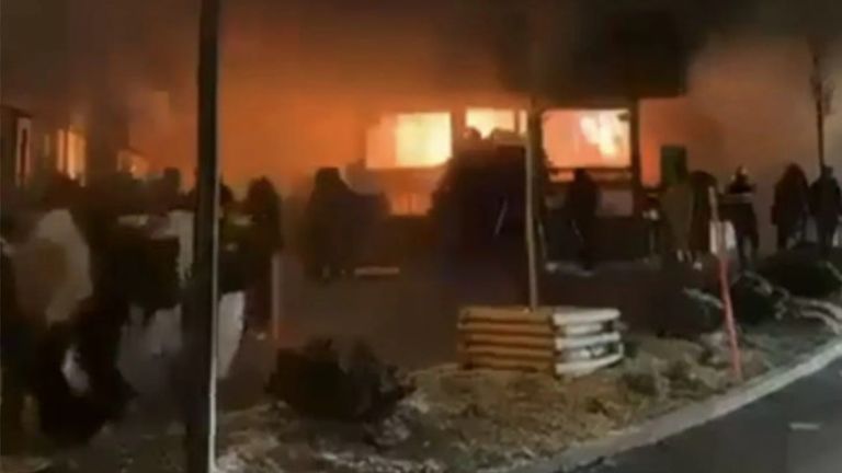 switzerland bar fire : న్యూ ఇయర్ వేడుకల్లో ఘోర ప్రమాదం…!