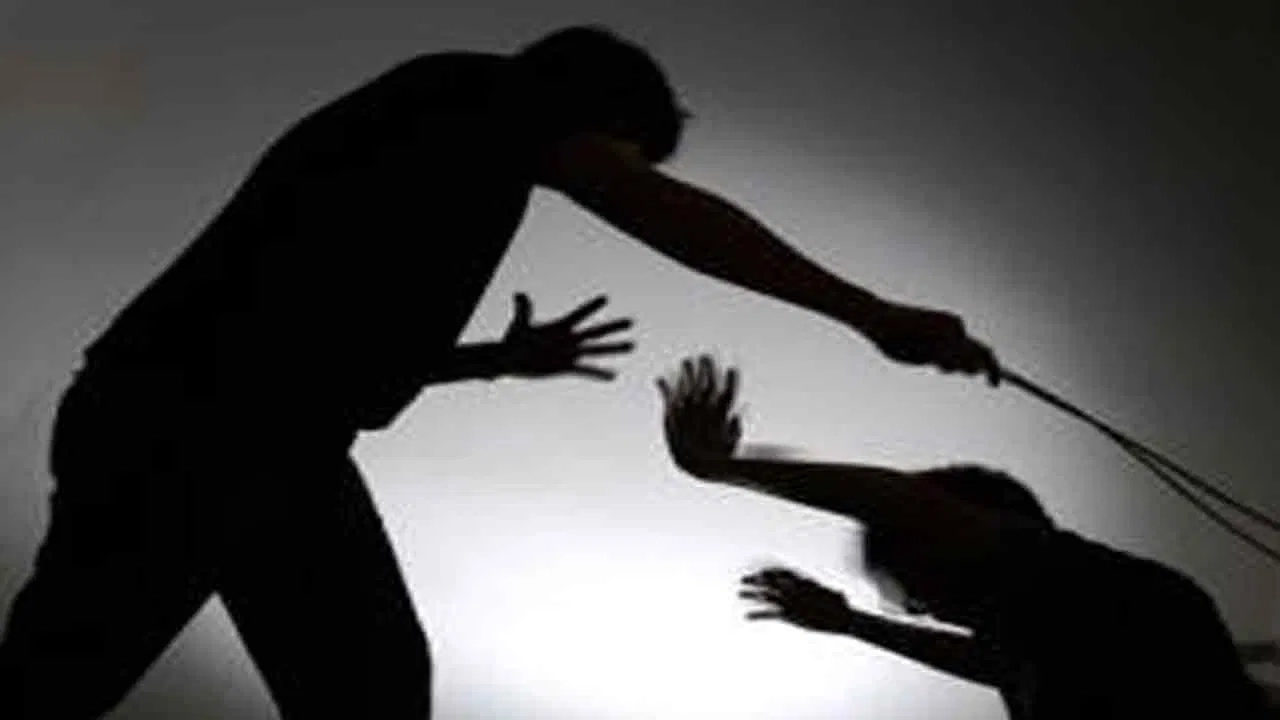 మెదక్ జిల్లాలో దారుణం.. తల్లిని చంపిన కొడుకు