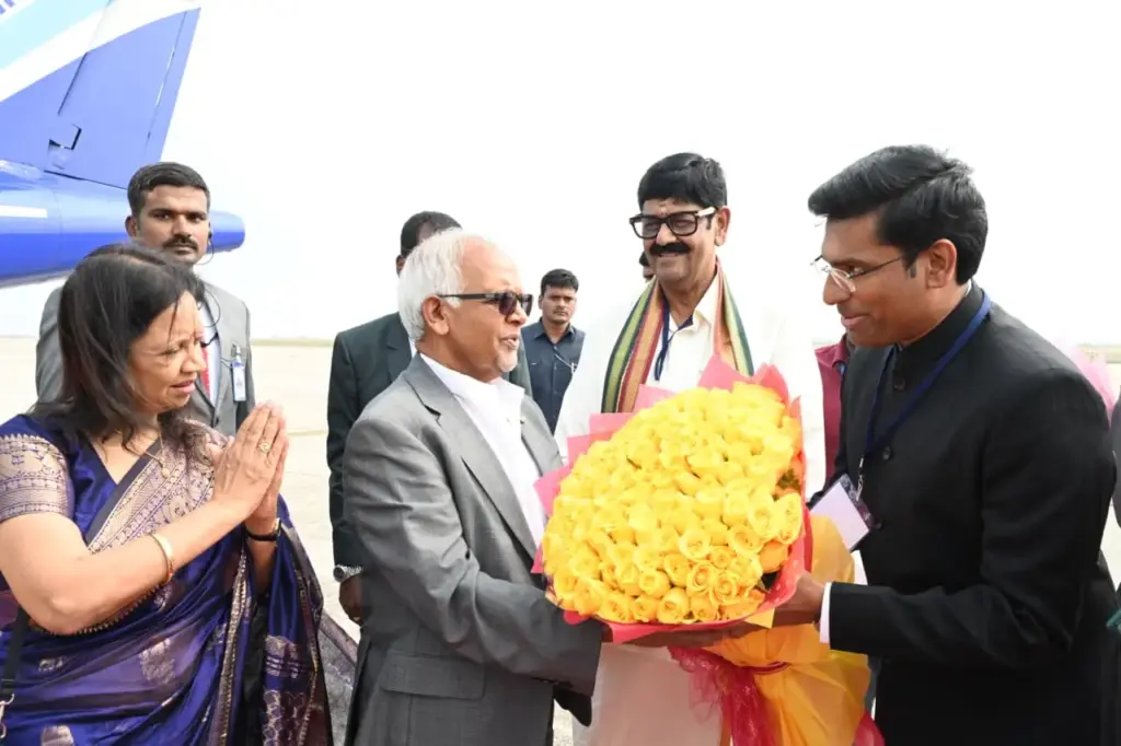 TTD Updates : రేణిగుంటలో మారిషస్ అధ్యక్షుడికి ఘనస్వాగతం