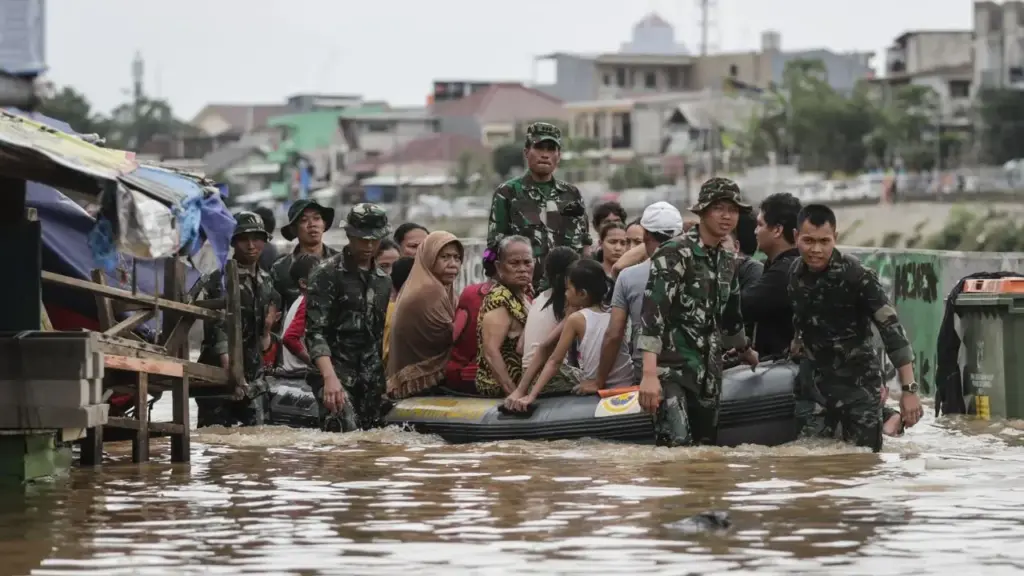 Torrential rain in Indonesia