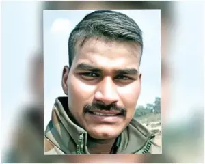 రోడ్డు ప్రమాదంలో ఆర్మీ జవాన్ దుర్మరణం