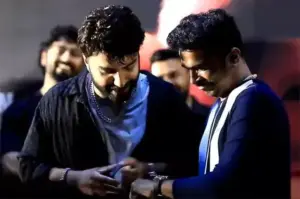 మ్యూజిక్ డైరెక్టర్‌కు రోలెక్స్ ఇచ్చిన విశ్వక్