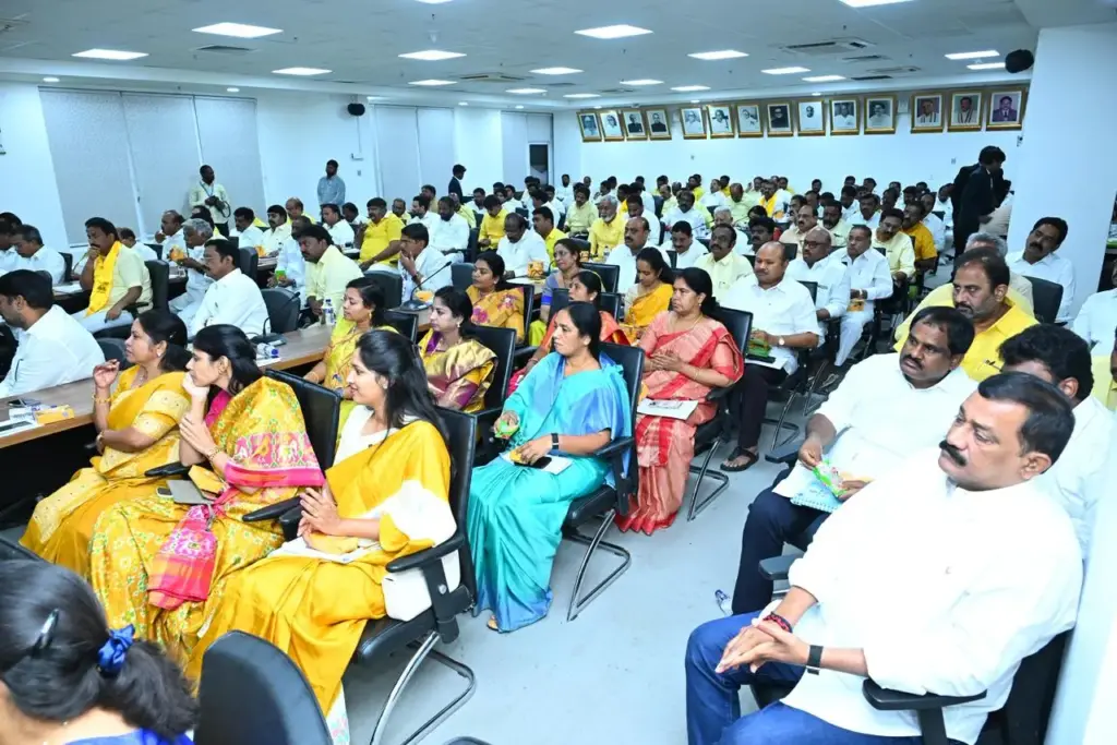 CM Chandrababu: మరో 15 ఏళ్లు కూటమి కొనసాగాలి: సీఎం