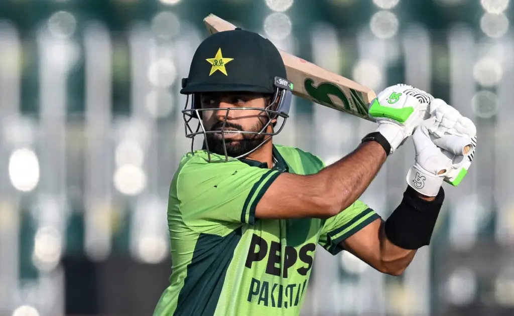 Babar azam : జట్టులో ఉన్నా బ్యాటింగ్ లేదు, బాబర్‌కు అవమానమా?