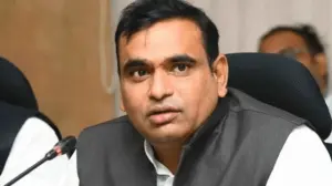 కేటీఆర్ ప్రచారం వెనుక ఓటమి భయం