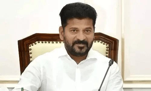 TG: పెన్షన్ల పెంపు యోచనలో రేవంత్ రెడ్డి