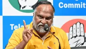 మున్సిపాలిటీలలో కాంగ్రెస్ పార్టీ రెబల్స్ కు హెచ్చరిక