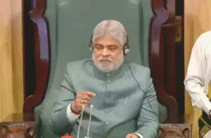 ఎమ్మెల్యేల అనర్హతపై స్పీకర్ విచారణ