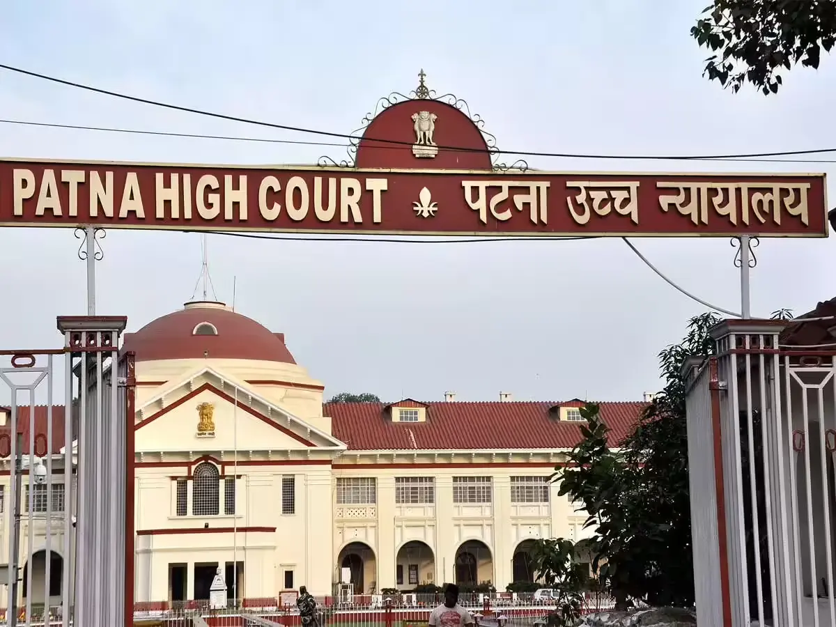 Patna High Court Notices to Bihar MLAs: బీహార్ ఎమ్మెల్యేలకు హైకోర్టు నోటీసులు