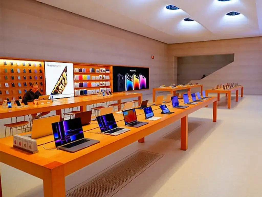 Apple Store: హైదరాబాద్‌లో ఆపిల్ రిటైల్ స్టోర్.. ఉద్యోగ నియామకాలు