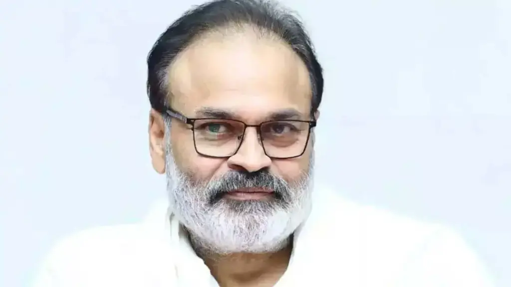 Nagababu: చిన్నారి ఆరోగ్య పరిస్థితిపై నాగబాబు స్పందన.. లక్ష రూపాయల చెక్కు అందజేత