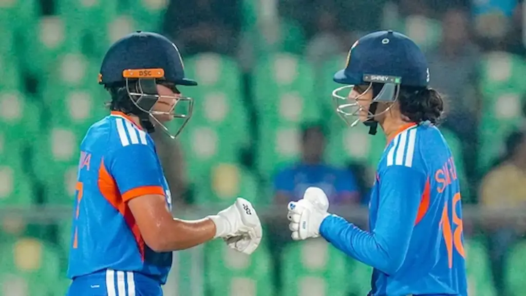 1st T20I: ఆసీస్ పై భారత్ ఘన విజయం