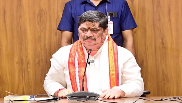 Ponnam Prabhakar: పట్టణం చుట్టూ రింగు రోడ్డుతో తీరనున్న ట్రాఫిక్ కష్టాలు