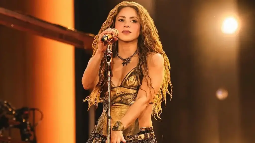  Shakira: Shakira, the pop sensation coming to India