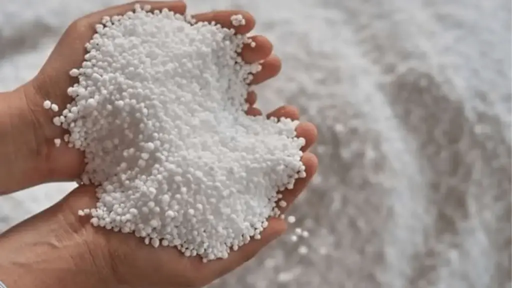 Urea supply according to the needs of the states