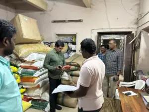 భారీగా అక్రమ గుట్కా, పాన్ మసాలా స్వాధీనం