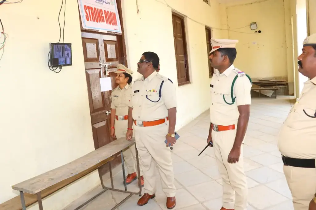 Medak Counting Center: ఓట్ల లెక్కింపునకు కట్టుదిట్టమైన బందోబస్తు