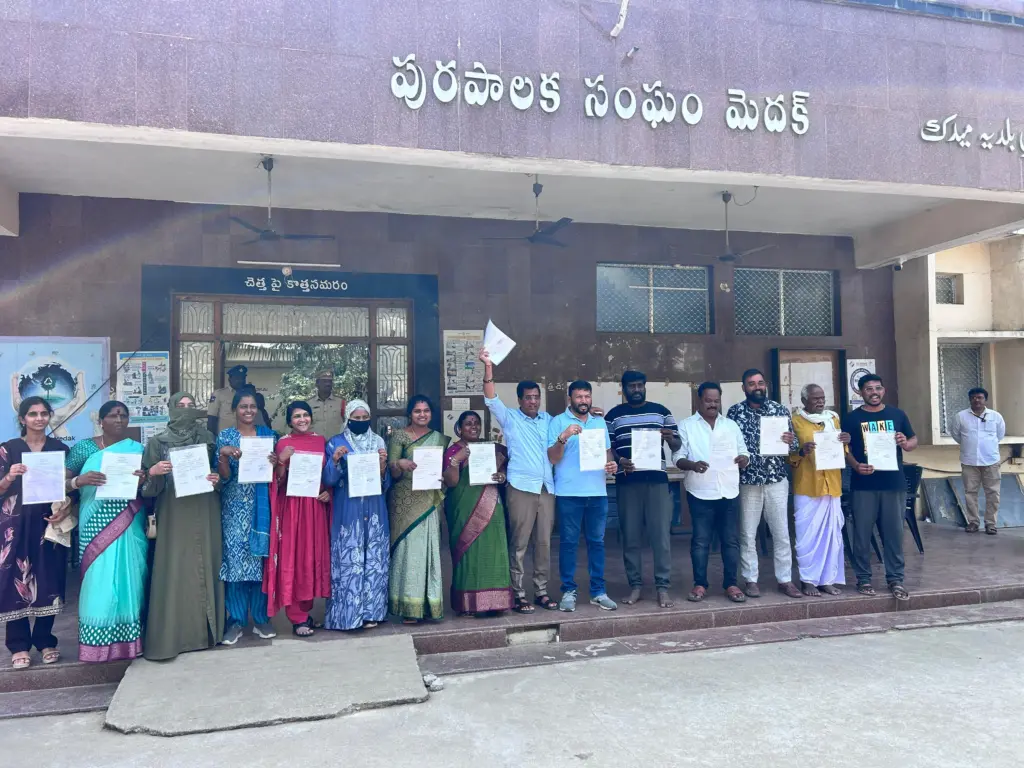 Medak Municipal Election Results: Congress candidates receive victory certificates
