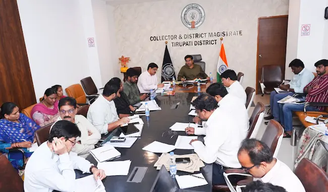 Collector Venkateswar: తిరుపతి జిల్లా అభివృద్ధి ప్రాజెక్టుల వేగవంతానికి కలెక్టర్ ఆదేశం